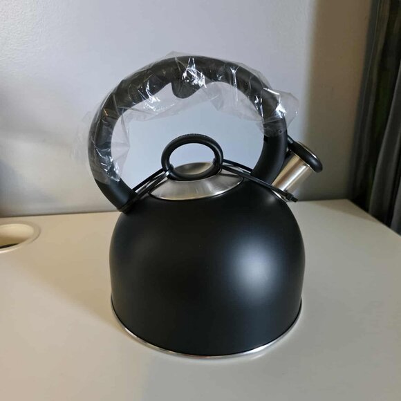 NWT Cuisinart Steam & Soothe 2 Qt. Teakettle - Picture 3 of 9